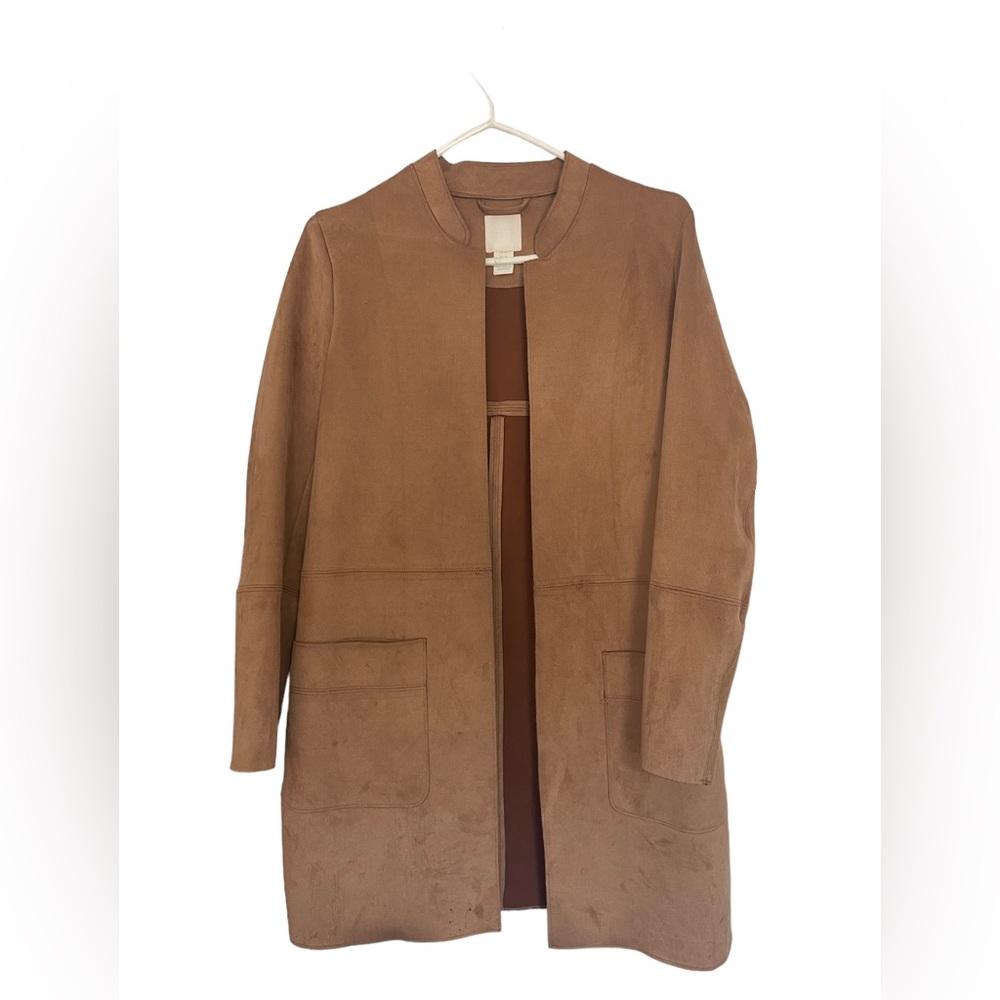Light jacket, great for windy weathers